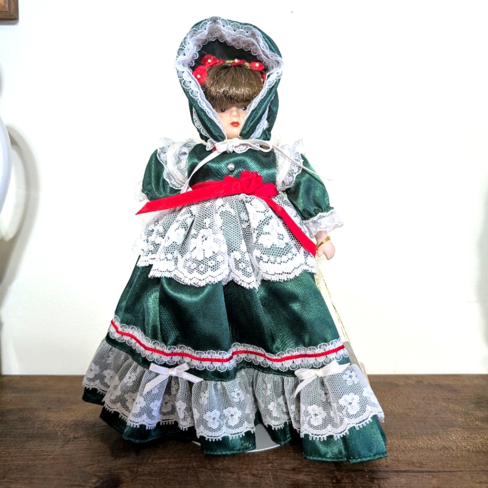 Vintage Gorham Porcelain Limited Edition Christmas Doll Winter Wonderland #6021